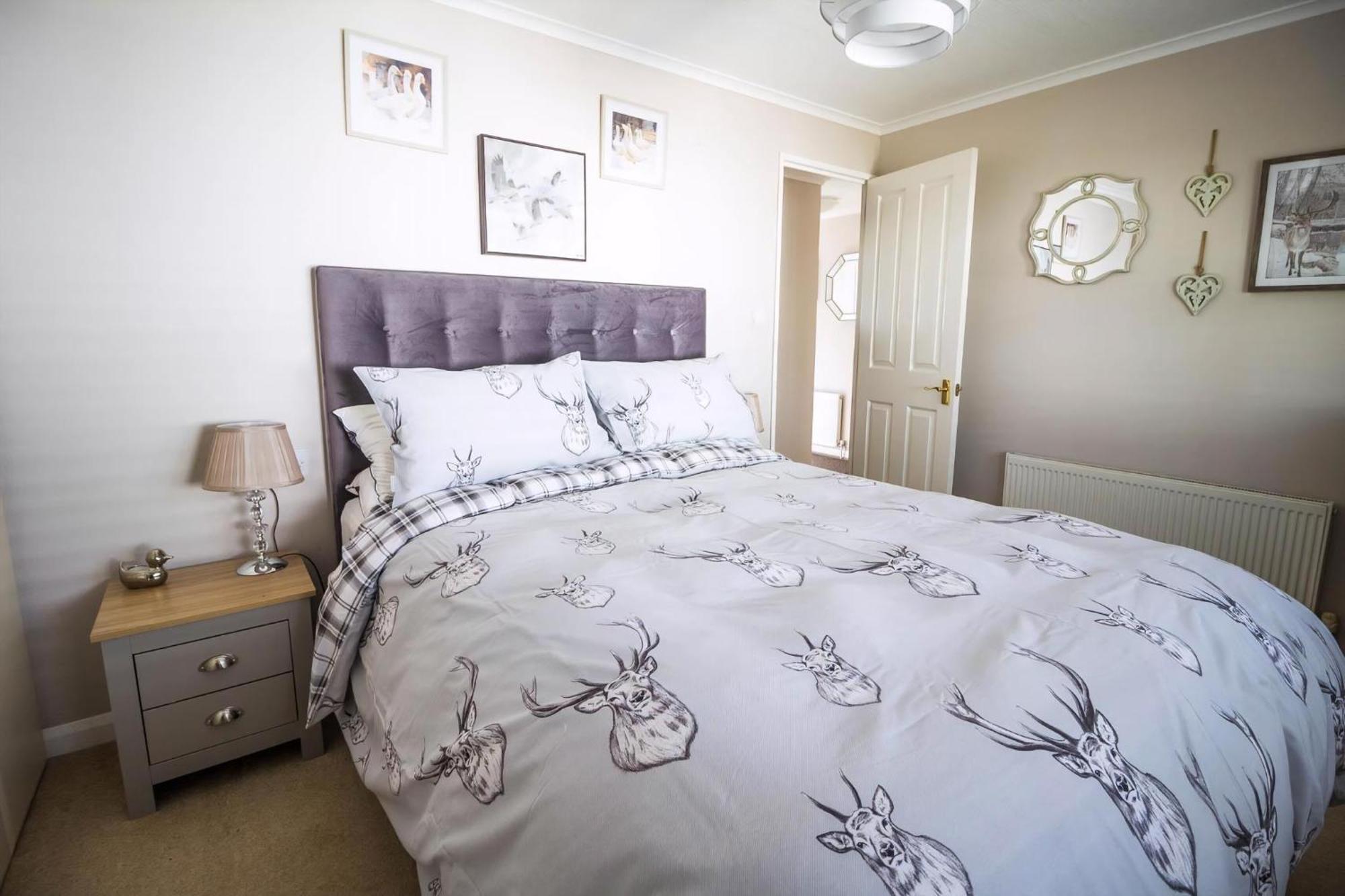 Stunning Lodge With Free Wifi For Hire At Carlton Meres In Suffolk Ref 60013M 萨克斯曼德姆 外观 照片