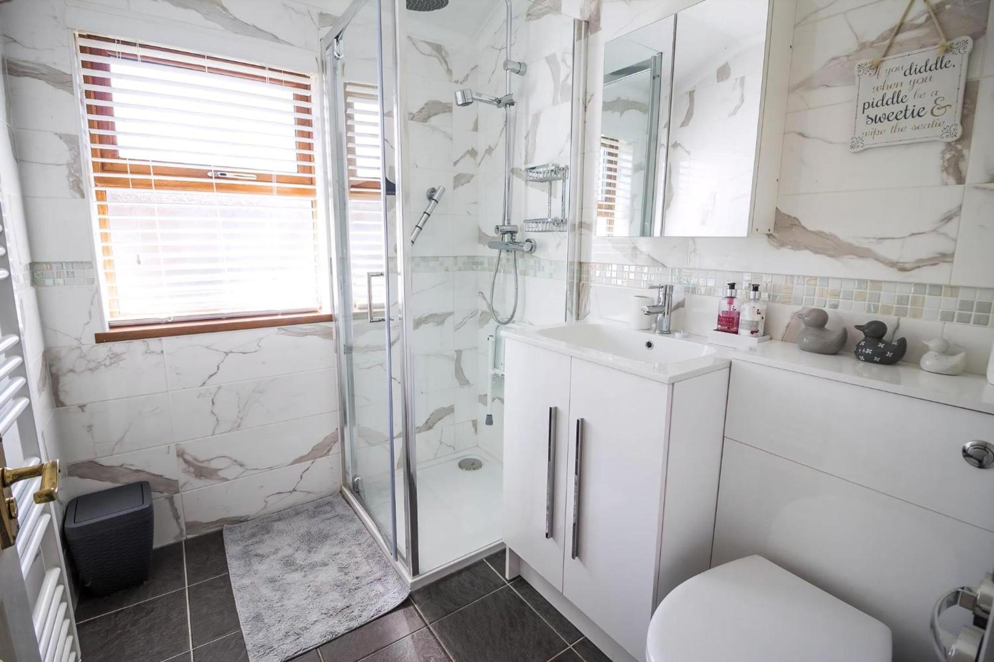 Stunning Lodge With Free Wifi For Hire At Carlton Meres In Suffolk Ref 60013M 萨克斯曼德姆 外观 照片
